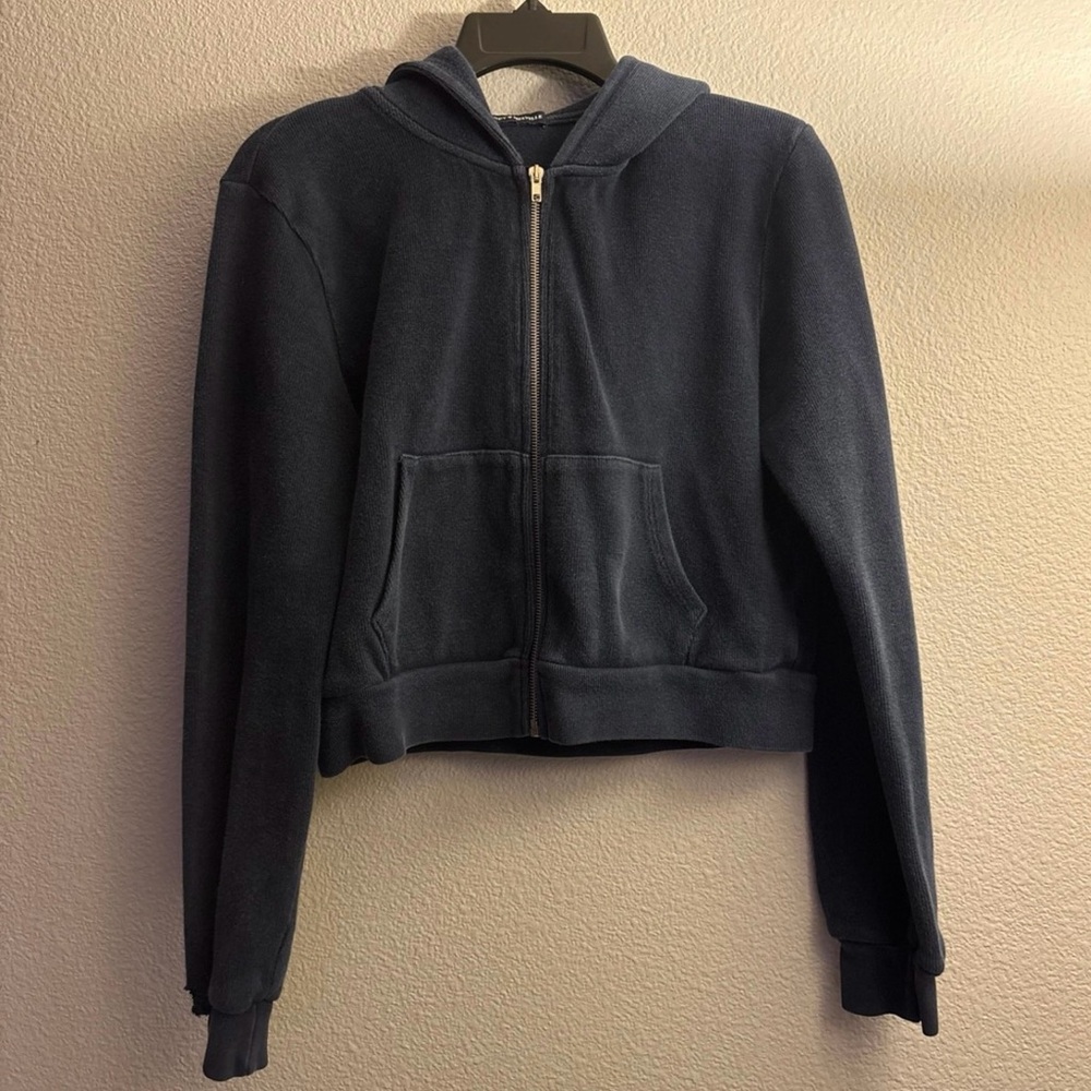 Brandy Melville Cropped Zip Up